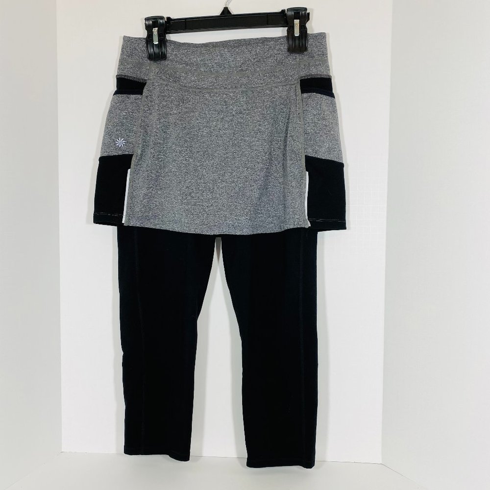 Athleta 2 in 1 Skirted Leggings Capri Medium